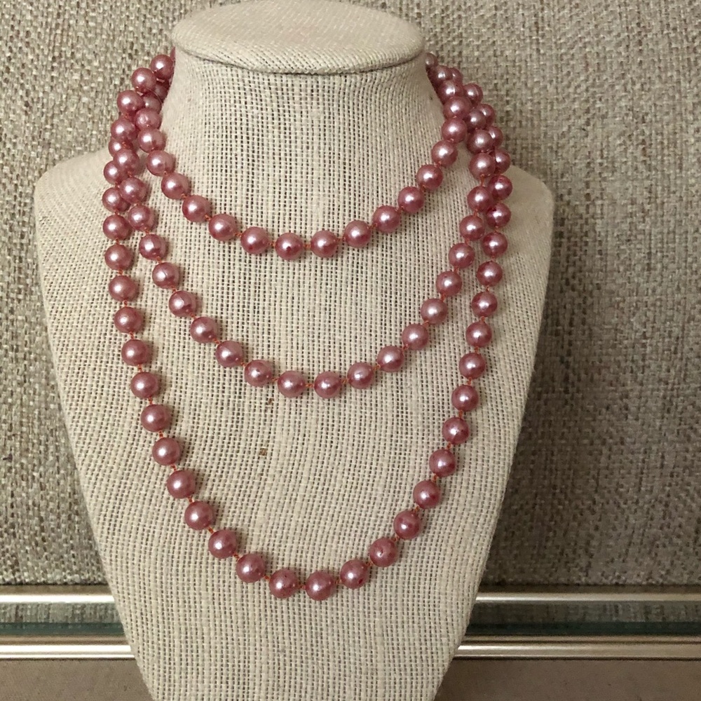 🌸🌸🌸pearls necklaces. 🐚